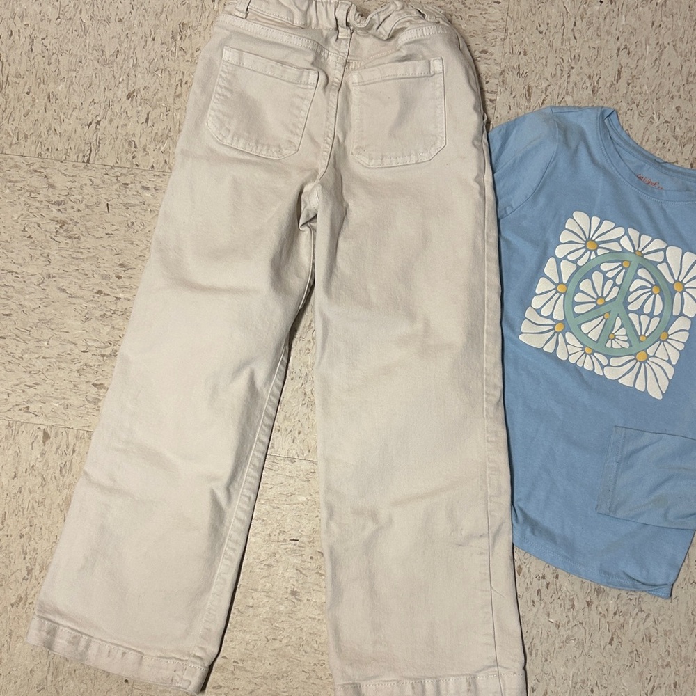 Cat & Jack Light Blue Peace Graphic Long Sleeve Tee & cream colored jeans size 8 - Picture 7 of 8